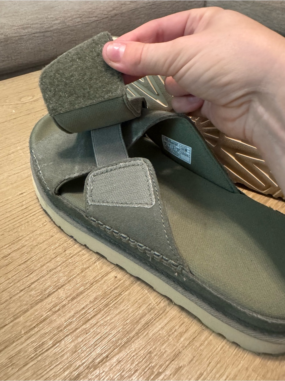 UGG Olive Green Goldenstar Hi Slide Platform Sandals - Picture 5 of 7